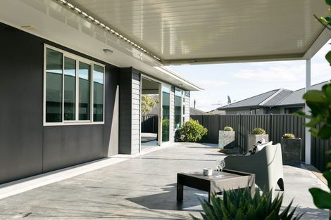 Photo of property in 155 Arataki Road, Havelock North, 4130
