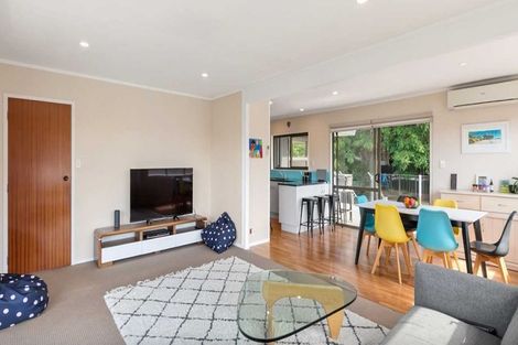Photo of property in 19 Palmyra Way, Half Moon Bay, Auckland, 2012