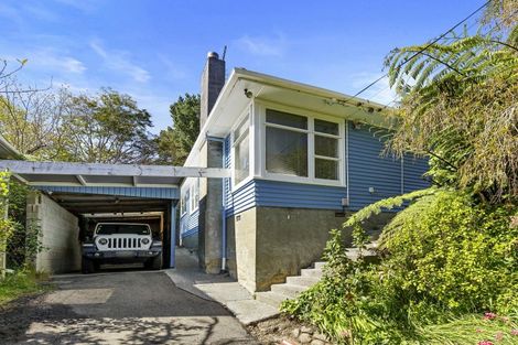 Photo of property in 7 Winchester Avenue, Pinehaven, Upper Hutt, 5019