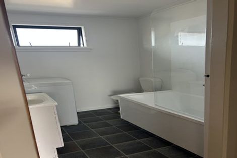 Photo of property in 52 Springfield Road, St Albans, Christchurch, 8014