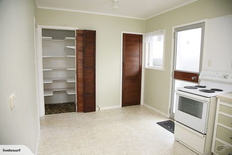 Photo of property in 2/10a Walter Street, Hauraki, Auckland, 0622