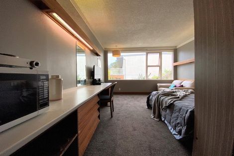 Photo of property in Sharella Living, 20 Glenmore Street, Thorndon, Wellington, 6011