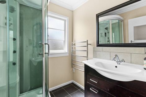 Photo of property in 811 Saint Aubyn Street West, Saint Leonards, Hastings, 4120