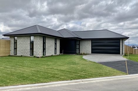 Photo of property in 16 Burrow Street, Rolleston, 7614