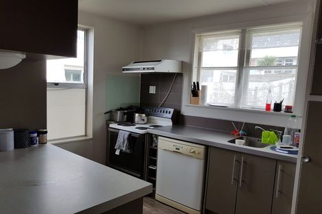 Photo of property in 56 Te Pene Avenue, Titahi Bay, Porirua, 5022