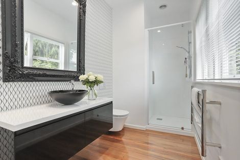 Photo of property in 16 Selwyn Avenue, Glen Eden, Auckland, 0602