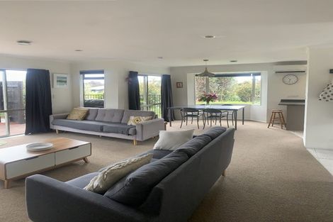 Photo of property in 12 Lionel Place, Mapua, 7005