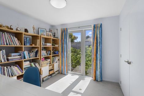 Photo of property in 64 Hewitts Road, Merivale, Christchurch, 8014