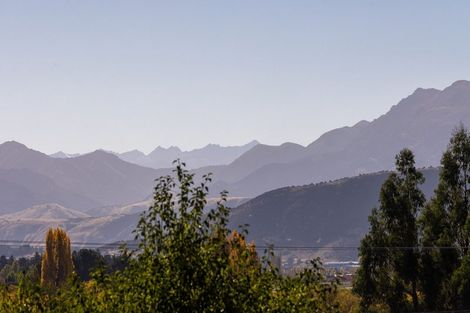 Photo of property in 935 Mount Barker Road, Wanaka, 9382