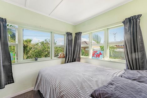 Photo of property in 367 Maunganui Road, Mount Maunganui, 3116