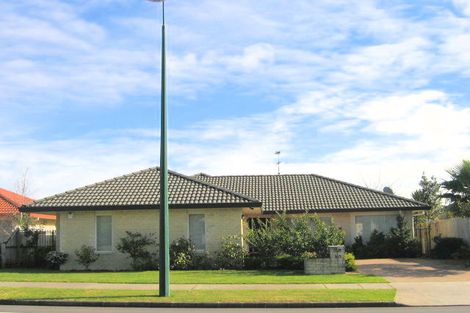 Photo of property in 1/165 Kilkenny Drive, East Tamaki Heights, Auckland, 2016