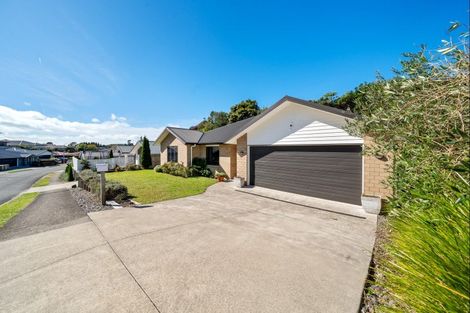 Photo of property in 4 Frederick Place, Whalers Gate, New Plymouth, 4310