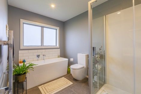 Photo of property in 24 Dee Street, Otane, 4202