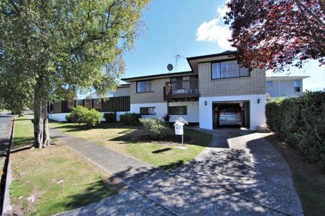 Photo of property in 2 Kensington Street, Tokoroa, 3420