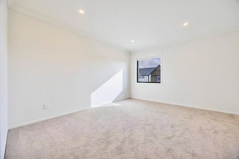 Photo of property in 13 Murray Grey Lane, Karaka, 2580