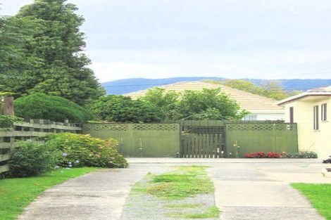 Photo of property in 52f1- Henry Street, Ebdentown, Upper Hutt, 5018