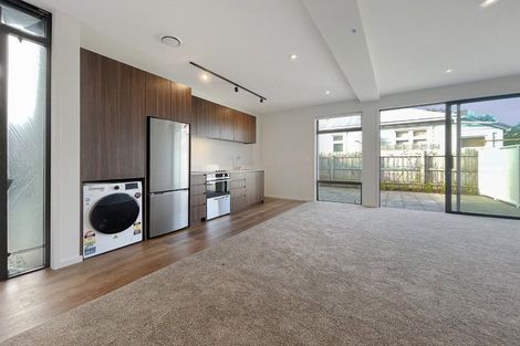 Photo of property in 149u4 Onepu Road, Lyall Bay, Wellington, 6022