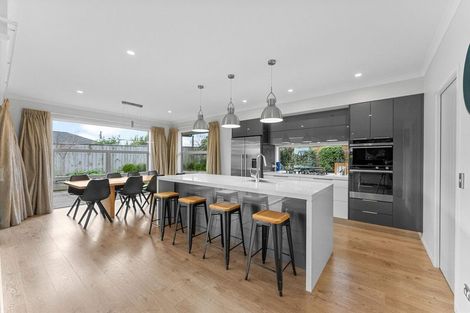 Photo of property in 486 Carrington Road, Hurworth, New Plymouth, 4371