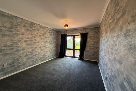 Photo of property in 15 Seddon Street, Takaro, Palmerston North, 4412