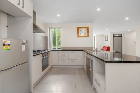 Photo of property in 10 Mohua Avenue, Takanini, 2112