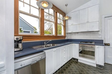 Photo of property in 14 Somerfield Street, Somerfield, Christchurch, 8024