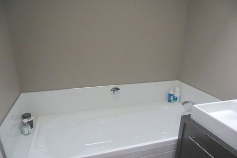 Photo of property in 10 Paeroa Street, Riccarton, Christchurch, 8041