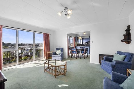 Photo of property in 1d Rossiter Crescent, Lynmouth, New Plymouth, 4310