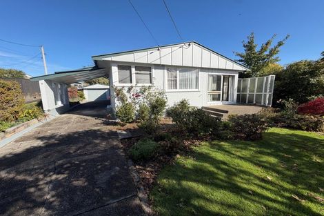 Photo of property in 9 Chamberlain Street, Dannevirke, 4930