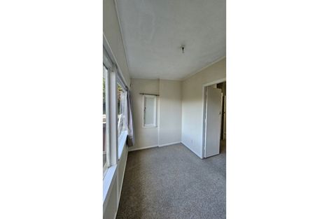 Photo of property in 1/13 Garden Road, Northland, Wellington, 6012