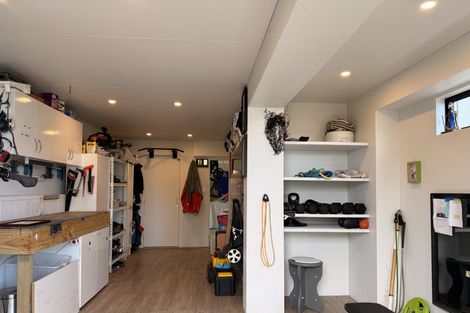 Photo of property in 1 Ngatira Road, Muriwai, Waimauku, 0881