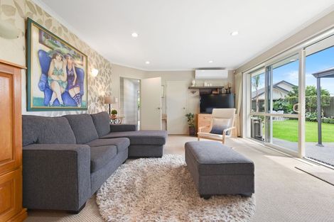 Photo of property in 21 Merlin Close, Huntington, Hamilton, 3210