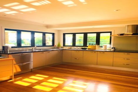 Photo of property in 18 Bristol Road, Whenuapai, Auckland, 0618