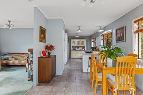 Photo of property in 2/25 Nukumea, Orewa, 0931