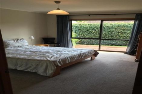 Photo of property in 6 Septimus Place, Henderson, Auckland, 0612
