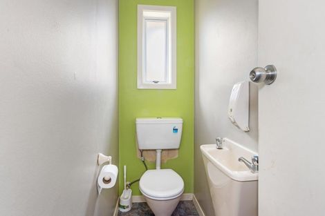 Photo of property in 107 Oakhampton Street, Hornby, Christchurch, 8042