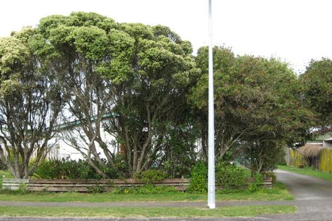 Photo of property in 19 Culzean Grove, Bell Block, New Plymouth, 4312