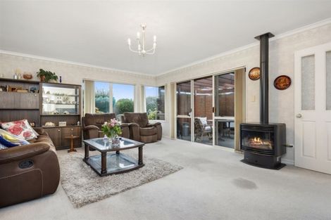 Photo of property in 32 Seychelles Drive, Papamoa Beach, Papamoa, 3118