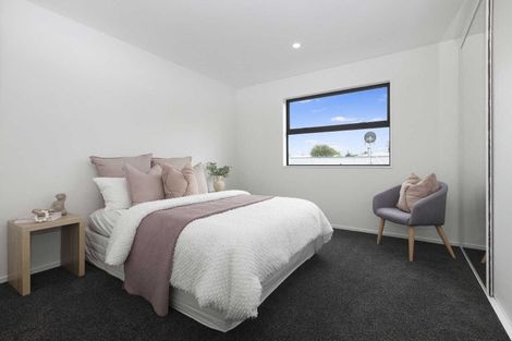 Photo of property in 1/117 Hills Road, Edgeware, Christchurch, 8013