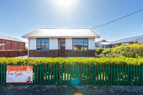 Photo of property in 23 Gordon Road, Mosgiel, 9024