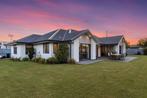 Photo of property in 9 Greenfield Mews, Rangiora, 7400