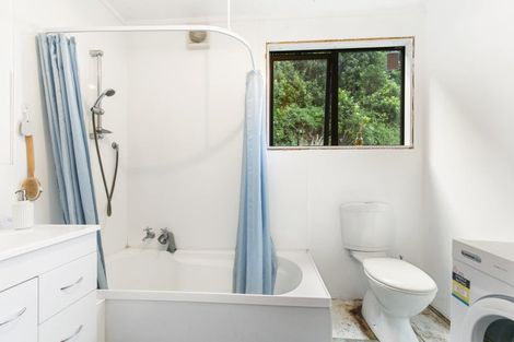 Photo of property in 1u2 Halifax Street, Kingston, Wellington, 6021