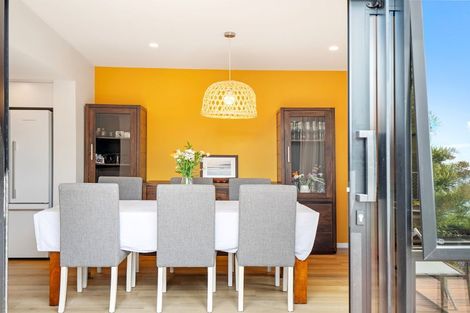 Photo of property in 30 Park Terrace, Waikuku Beach, 7473