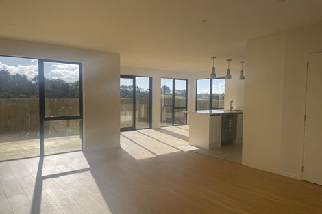 Photo of property in 46 Morus Road, Massey, Auckland, 0614