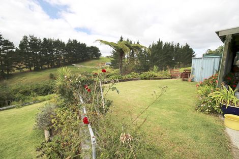Photo of property in 28 Mcvie Road, Huntly, 3700