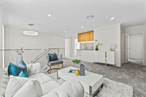 Photo of property in 8 Crossgar Road, Flat Bush, 2019