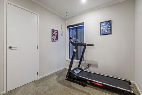 Photo of property in 28 Liquidambar Drive, Hobsonville, Auckland, 0616