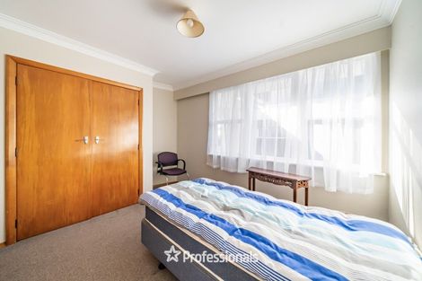 Photo of property in 83 Wai-iti Crescent, Woburn, Lower Hutt, 5010
