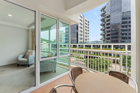 Photo of property in 12 Maunganui Road, Mount Maunganui, 3116
