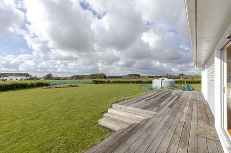 Photo of property in 29 Matarikoriko Road, Brixton, Waitara, 4382