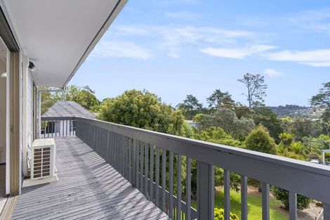 Photo of property in 34 Capilano Place, Glenfield, Auckland, 0629